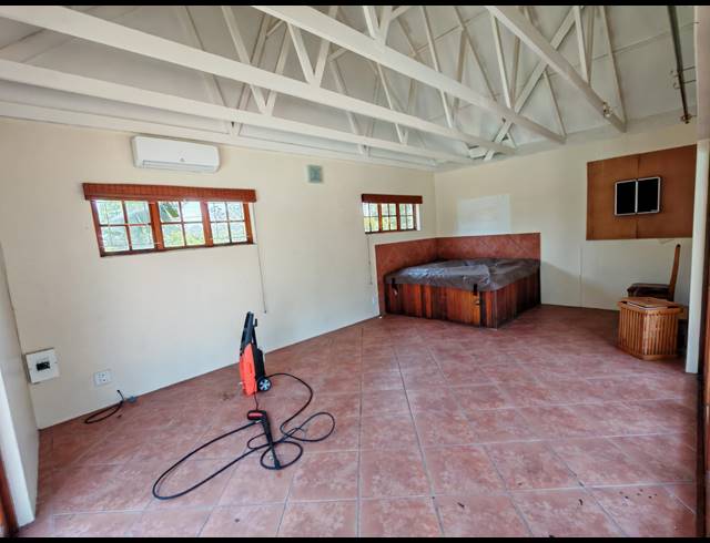 5 BEDROOM HOUSE FOR SALE IN ATHOLL HEIGHTS